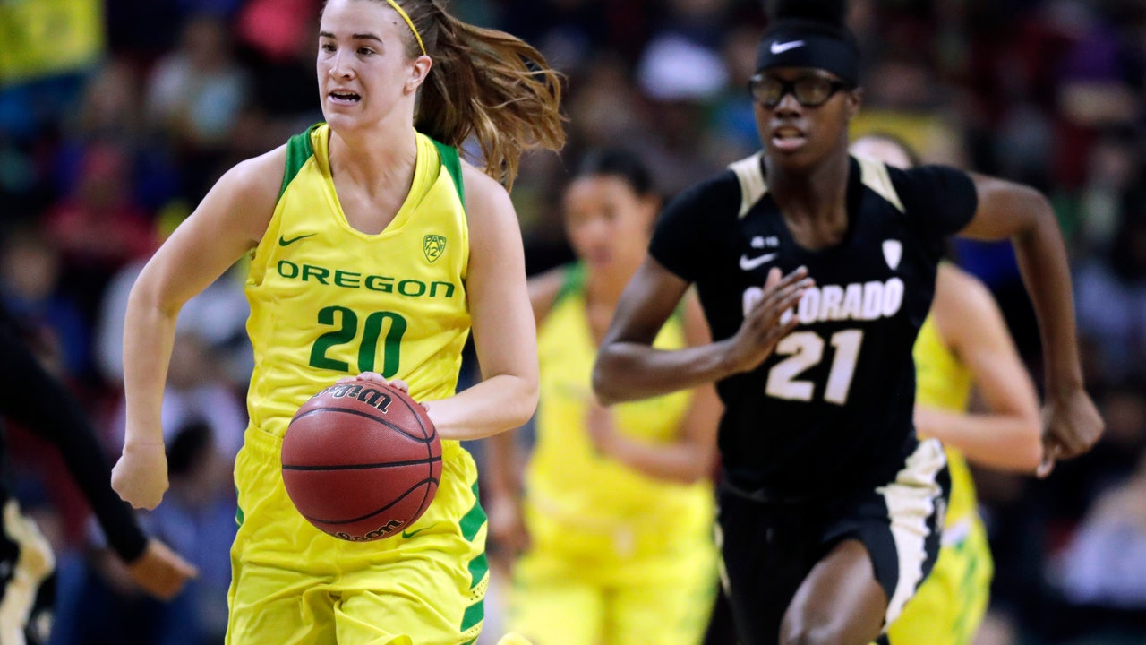 Ionescu and Durr headline AP preseason All-America team